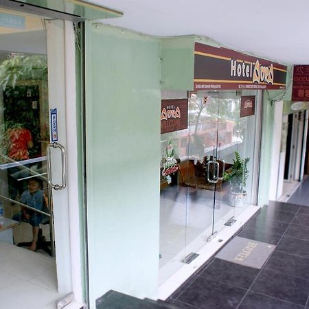 Aura Hotel Kuala Lumpur Exterior photo